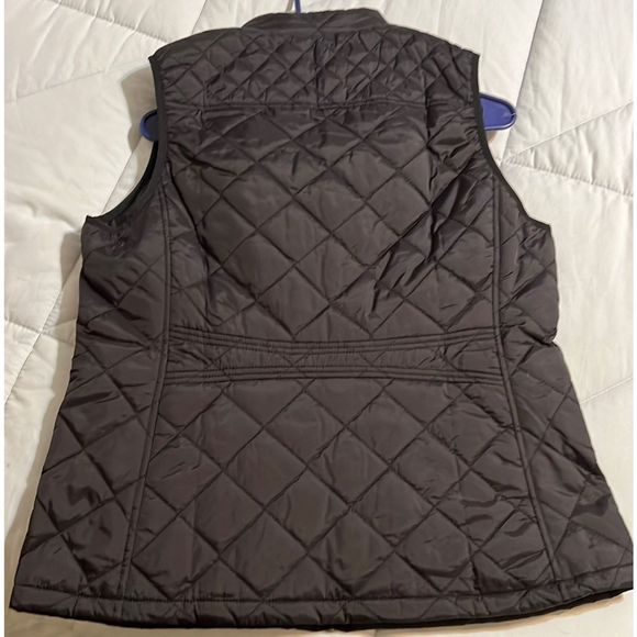Puffer Vest - Picture 4 of 4